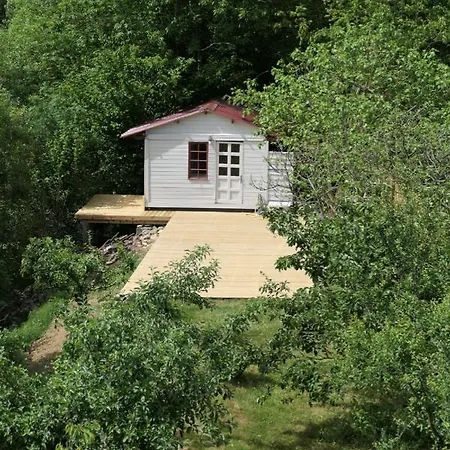 Eyhera Perkain Bed & Breakfast