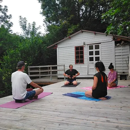 فندق مبيت وإفطار Eyhera Perkain