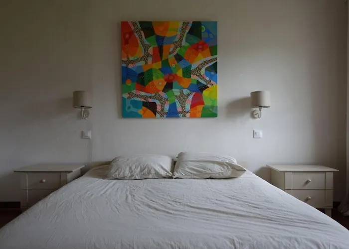 Eyhera Perkain Bed & Breakfast *