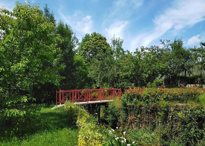 Eyhera Perkain Bed & Breakfast *