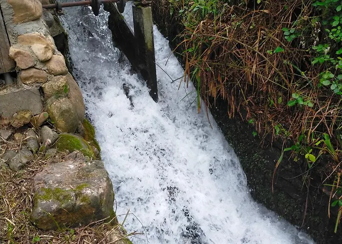 Eyhera Perkain Bed & Breakfast Aldudes