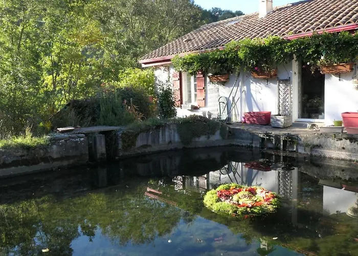 Bed & Breakfast Eyhera Perkain *